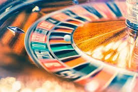 Tabel pembayaran game Play'n GO menampilkan RTP dan volatilitas